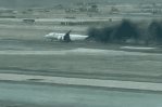 Avión se incendia en pista de aterrizaje del aeropuerto Jorge Chávez en Lima, Perú