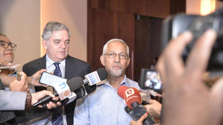 Muertos y personal que no va a trabajar: las revelaciones de la auditoría a la nómina de Educación Muertos y personal que no va a trabajar: las revelaciones de la auditoría a la nómina de Educación