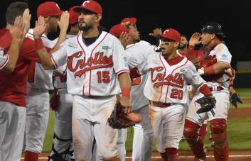 MLB Puerto Rico - Christian Vázquez está en la pelea para ganarse