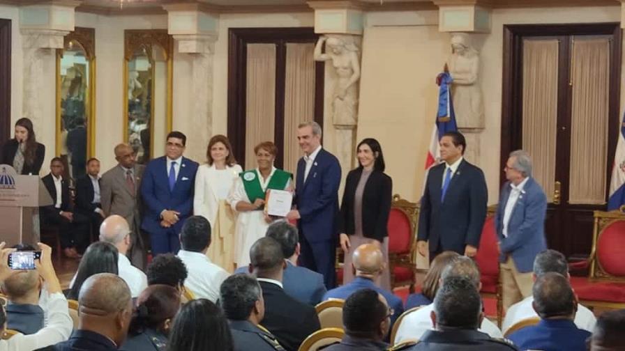 Gobierno celebra Día Nacional de la Familia y anuncia diseño de 18 políticas para su beneficio
