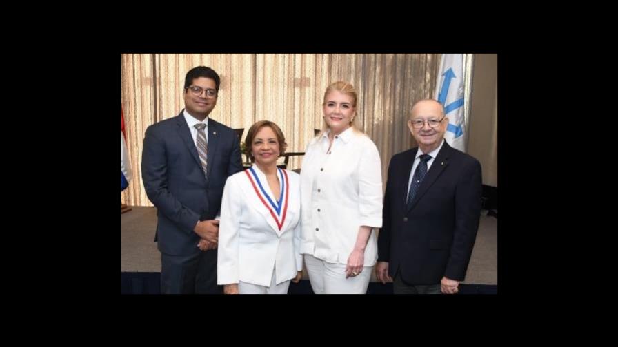 ADOVOHS realiza el sexto desayuno-conferencia de la Confraternidad