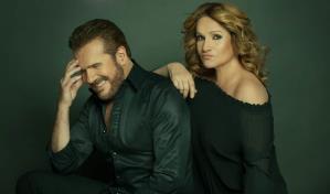 El dúo Pimpinela, 40 años de trayectoria en una noche