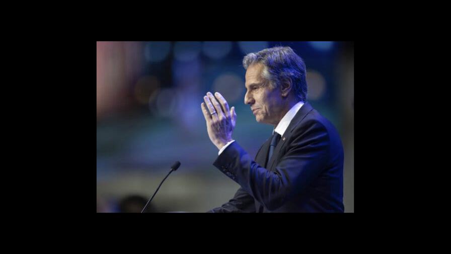 Irán y fútbol encabezan a agenda de Blinken en Qatar