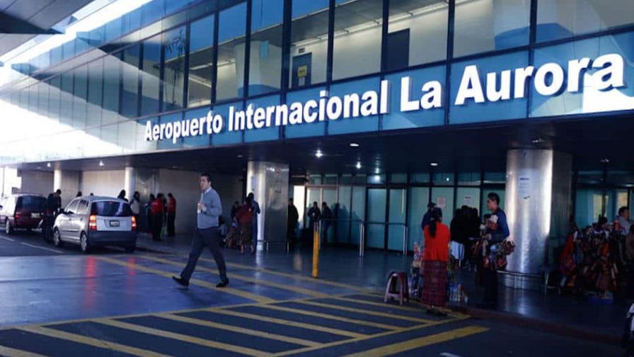 Ya están de camino a RD los dominicanos varados en aeropuerto de Guatemala