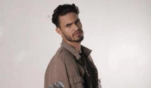 Tiktoker Chris Ramírez retoma su carrera musical con el EP "Cicatrices"