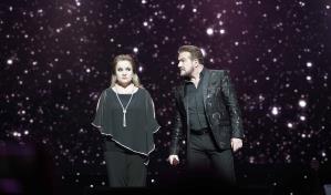 Pimpinela impregna el Teatro Nacional de nostalgia y amor