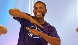 Conoce a Micho Valdes, el influencer de baile y coreógrafo profesional