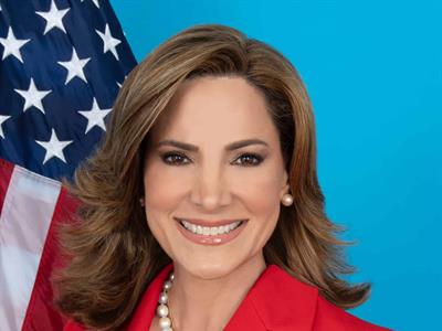 María Elvira Salazar dice que Trump ofreció a Maduro una salida