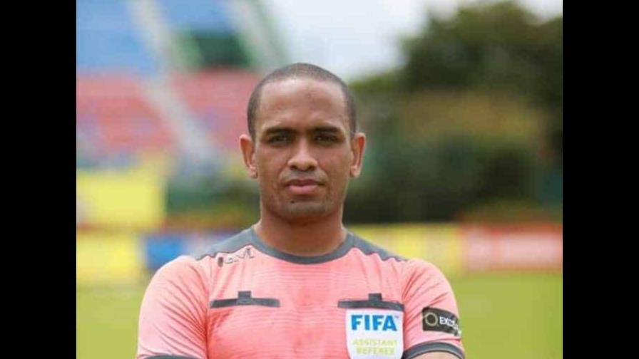 Árbitro dominicano será parte de la jornada del miércoles 23, en Qatar 2022