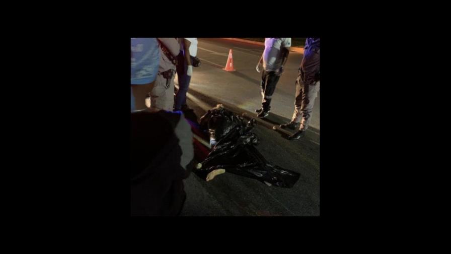 Patana arrolla mujer que viajaba en una pasola en Bávaro