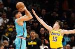 VIDEO | Bridges y Booker llevan a Suns a triunfo sobre Lakers