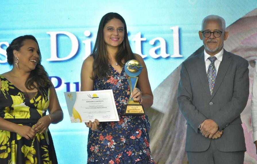 Periodista Daniela Pujols gana Premio Epifanio Lantigua 2022 en Prensa digital