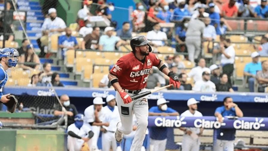 Gigantes vencen a Tigres en el primer juego de una doble cartelera Gigantes vencen a Tigres en el primer juego de una doble cartelera