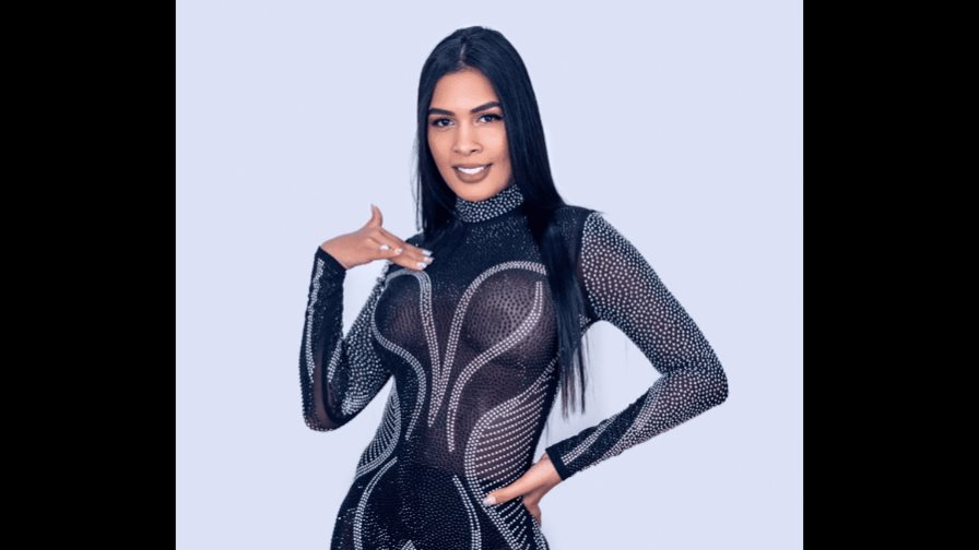 La modelo Olivia Noa lucha por convertirse en una de las mejores influencer