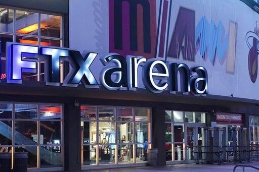 Miami-Dade pide quitar el nombre FTX de la Arena del Heat