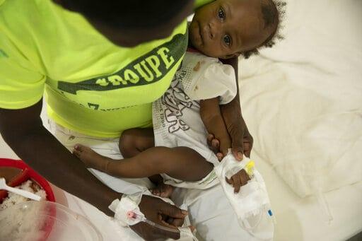 OPS solicita 16.8 millones de dólares en donaciones para enfrentar cólera en Haití y RD