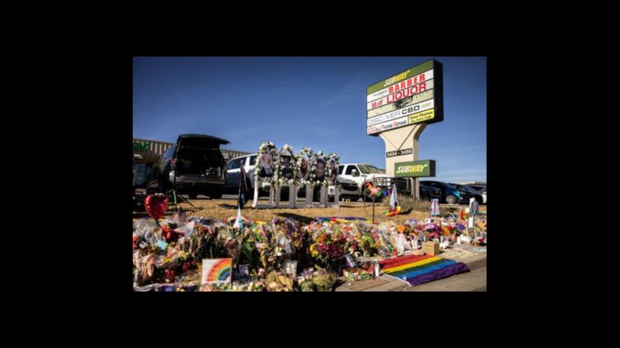 Sospechoso de matanza en club LGBT de EEUU se dice no binario y tiene complejo pasado Sospechoso de matanza en club LGBT de EEUU se dice no binario y tiene complejo pasado