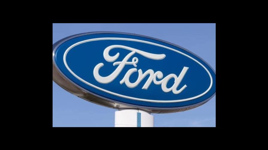 EEUU: Ford llama a revisión 518,993 vehículos por riesgo de incendio del motor EEUU: Ford llama a revisión 518,993 vehículos por riesgo de incendio del motor