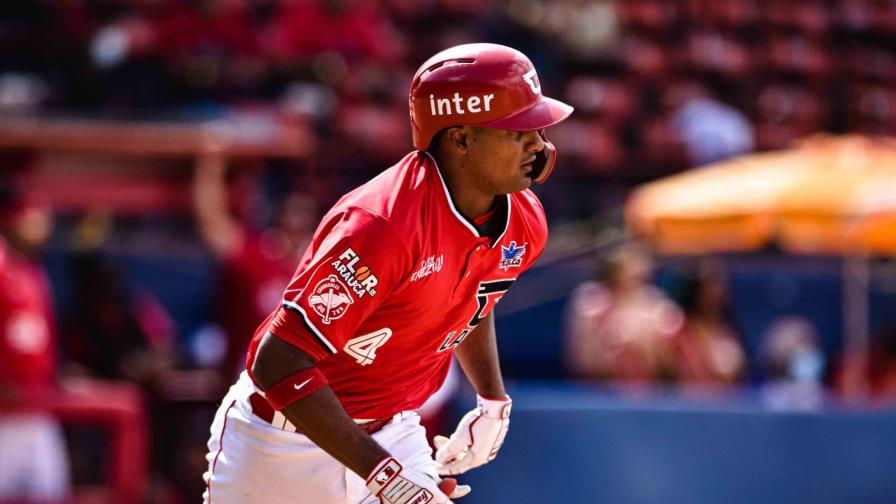Los Cardenales de Lara derrotan a Tiburones de la Guaira