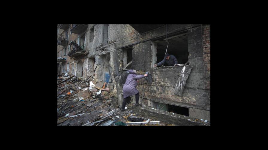 El 70 % de Kiev está sin electricidad tras bombardeo ruso