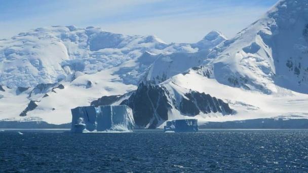 Un océano Ártico más cálido provoca más nevadas en Eurasia, según un modelo