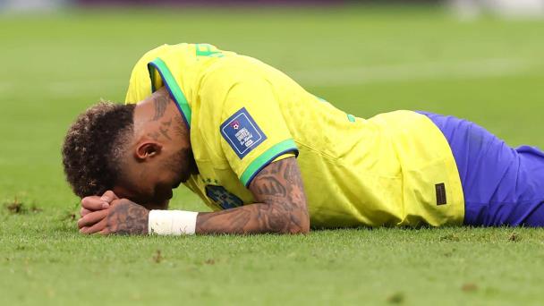 Brasil no tendrá a Neymar en el juego del lunes con Suiza