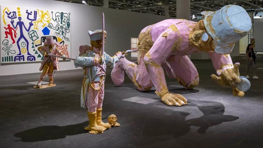 La feria Art Basel cumple 20 años cargados de espíritu festivo en Miami Beach