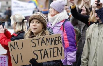 Greta Thunberg y 600 jóvenes llevan a Suecia ante la justicia para pedir más medidas por el clima