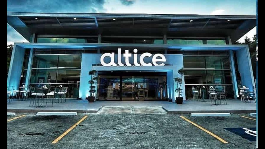 Altice con grandes ofertas en smartphones y accesorios por el Viernes Negro Altice con grandes ofertas en smartphones y accesorios por el Viernes Negro