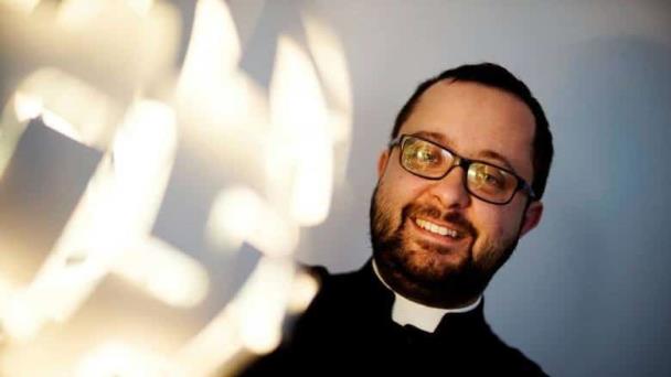 Una parroquia polaca ofrece reservas de oficios religiosos por internet