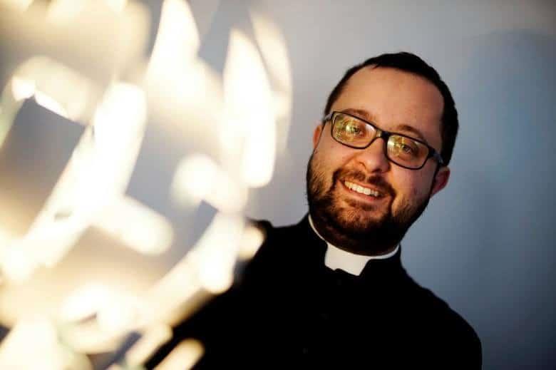 Una parroquia polaca ofrece reservas de oficios religiosos por internet