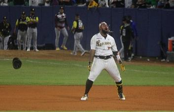 Los Leones ganaron en Venezuela y provocan empate
