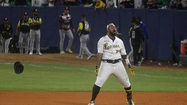 Los Leones ganaron en Venezuela y provocan empate