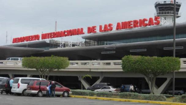 Dirección General de Migración suspende agentes del AILA tras denuncias de supuesto “Macuteo”