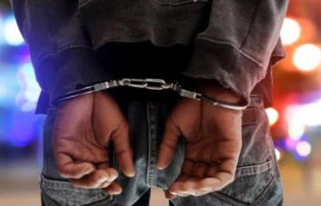 Apresan hombre acusado de quemar la casa de su expareja
