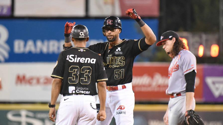 Gigantes vencen a Leones liderados por Sirí y Urrutia Gigantes vencen a Leones liderados por Sirí y Urrutia