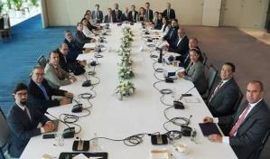 La delegación venezolana llega a México para retomar el diálogo con la oposición