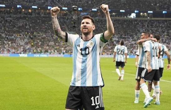 Triunfo de Argentina ante México estableció récord de afición de un Mundial