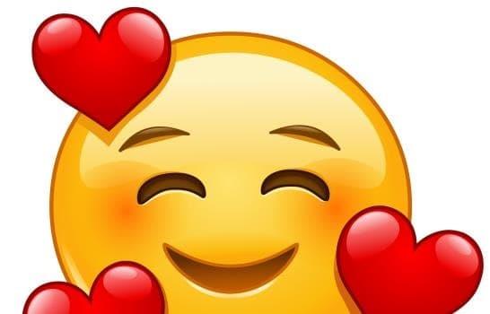 Este es el verdadero significado del emoji con corazones de WhatsApp