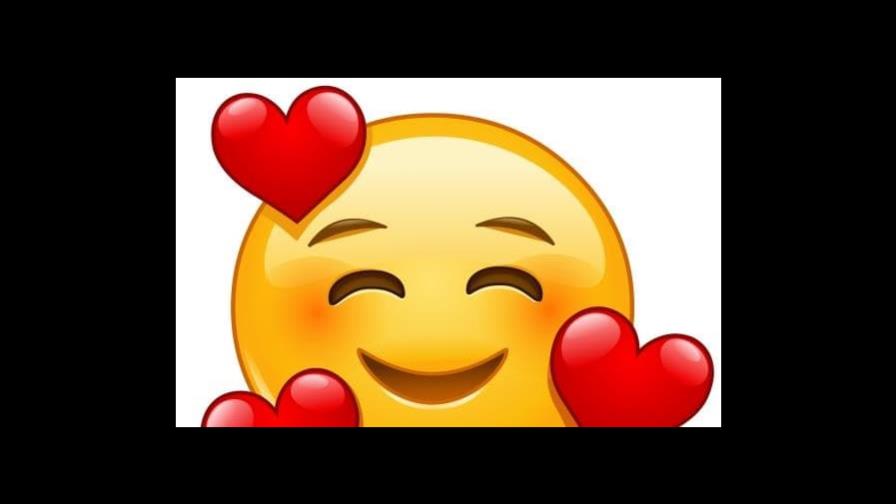 Este es el verdadero significado del emoji con corazones de WhatsApp Este es el verdadero significado del emoji con corazones de WhatsApp