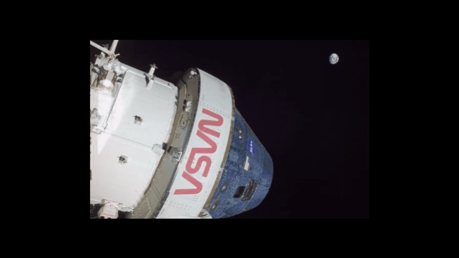 Orión rompe récord de Apolo 13 al colocarse a más de 400,000 kilómetros de la Tierra