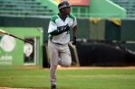 Estrellas apalean Toros en primero de doble juego