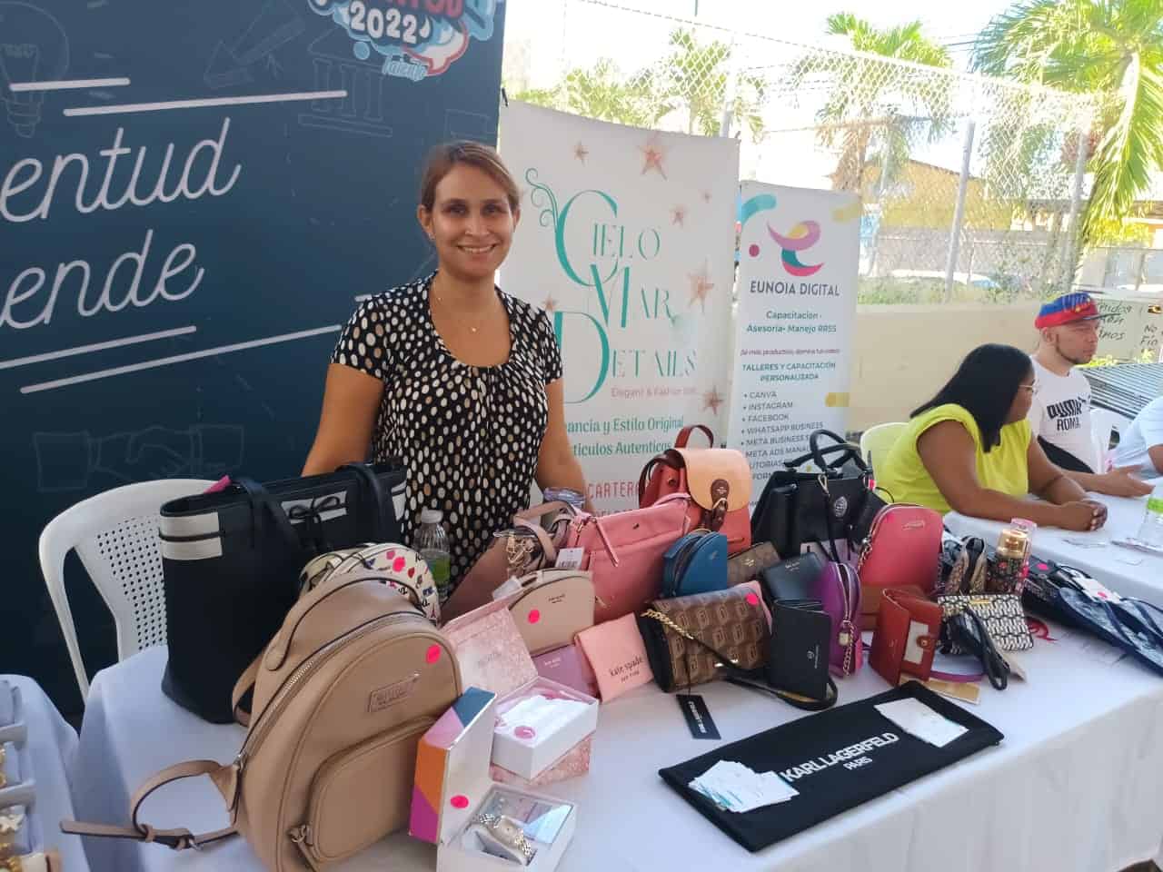 Jóvenes emprendedores de diferentes sectores del municipio Santo Domingo Este presentaron sus proyectos creativos de negocios 