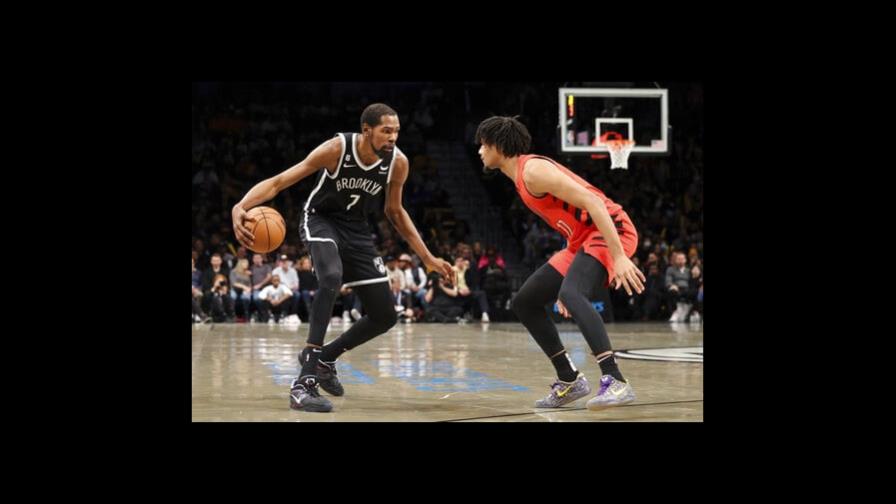 Durant, Curry lideran triunfo de Nets ante Trail Blazers