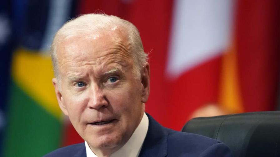 Los conservadores del Supremo critican la política de deportación de Biden