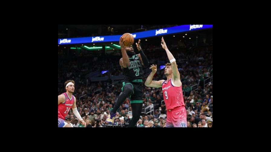 Con 36 puntos de Brown, Celtics superan a Wizards