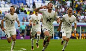 Aboubakar salva el empate para Camerún ante Serbia