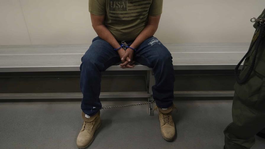 Corte de EEUU sopesa política de deportación de migrantes Corte de EEUU sopesa política de deportación de migrantes