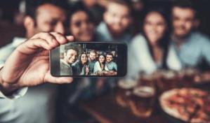 Mira cómo tomar las mejores selfies
