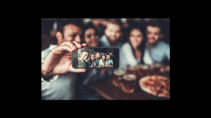 Mira cómo tomar las mejores selfies